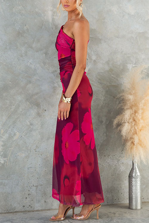 Vestido maxi ceñido de un solo hombro con malla y estampado floral