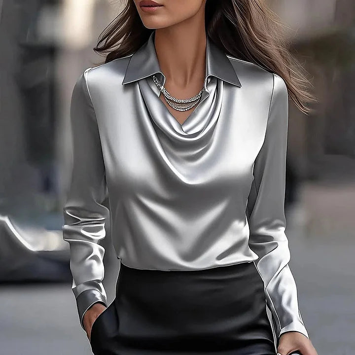 Inés - Blusa de satén de lujo con escote suave