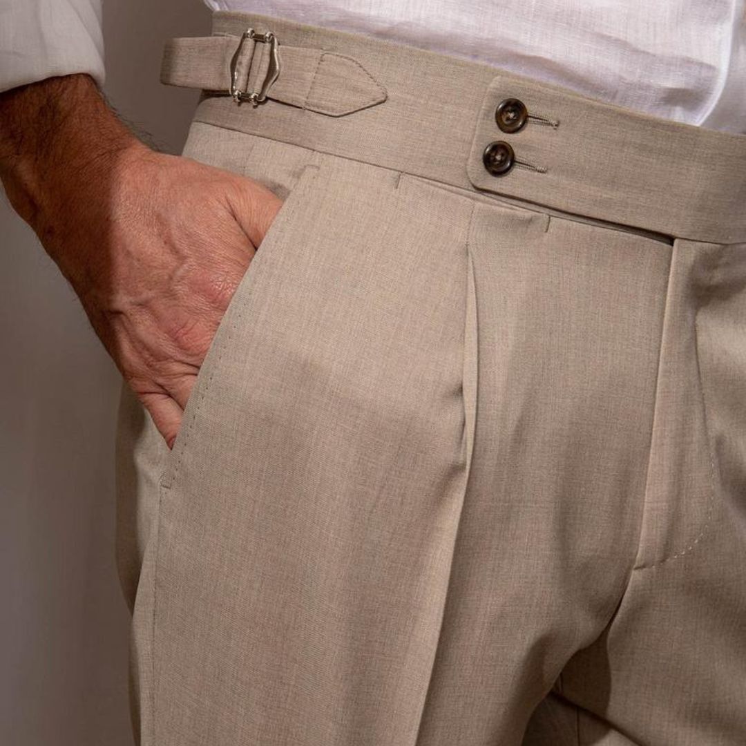 Alessandro™ - Pantalón beige de lujo con diseño distinguido
