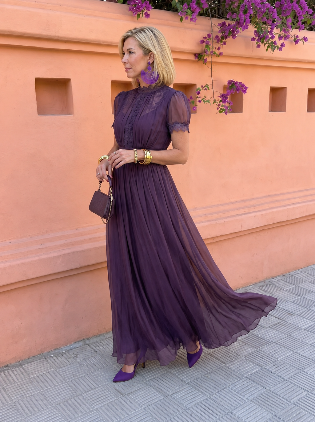 Kalina | Vestido Largo de Gasa con Cuello Alto
