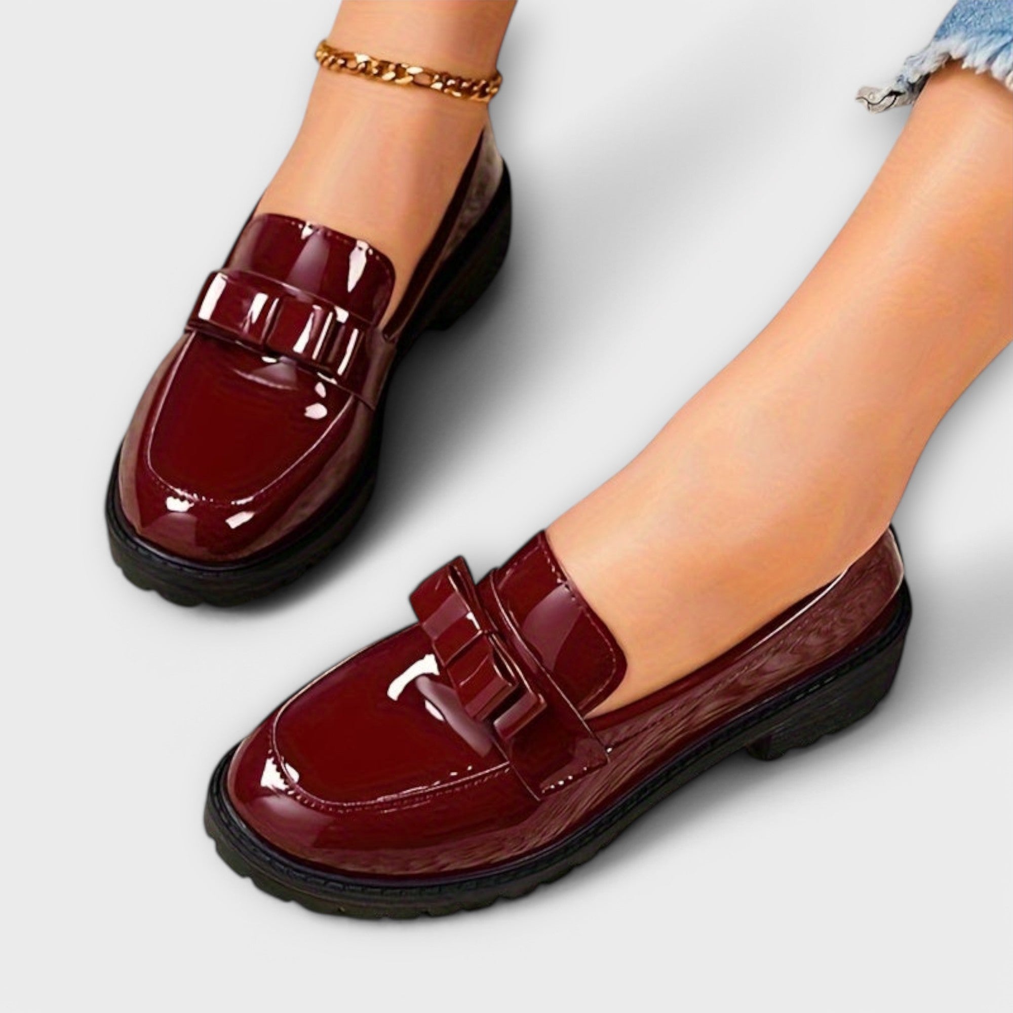 Blanca™ - Mocasines negros de charol con lazo