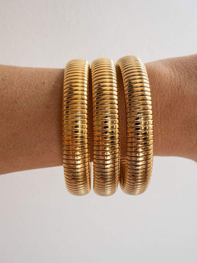 Blanca™ - Brazalete acanalado elegante con diseño moderno y sofisticado
