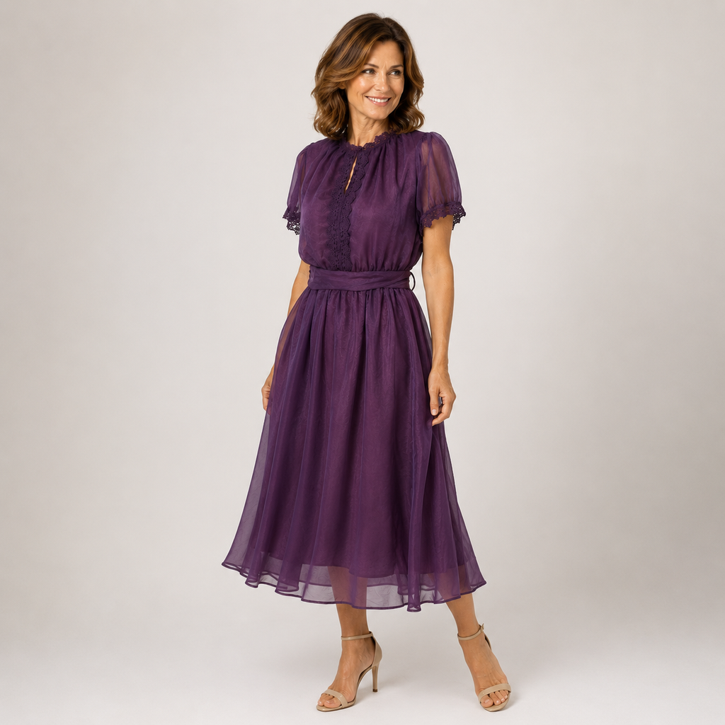 Flavia | Maxi Vestido con Escote en Gota y Borde de Encaje Chiffon