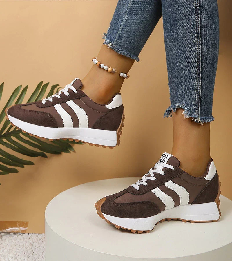 Elena | Tenis de confort con plataforma