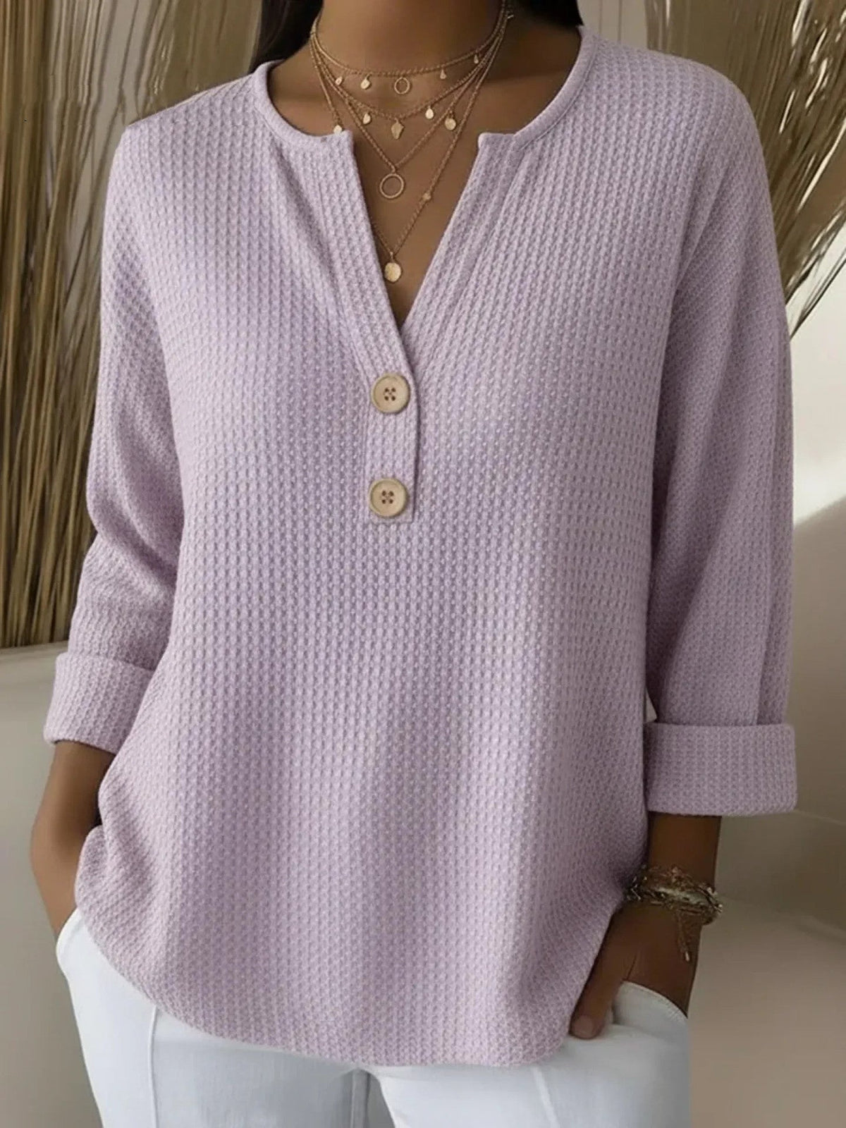 Lucía | Playera Henley texturizada con botones