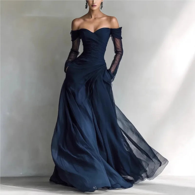 Eleonora | Vestido Largo con Hombros Descubiertos e Insertos de Malla