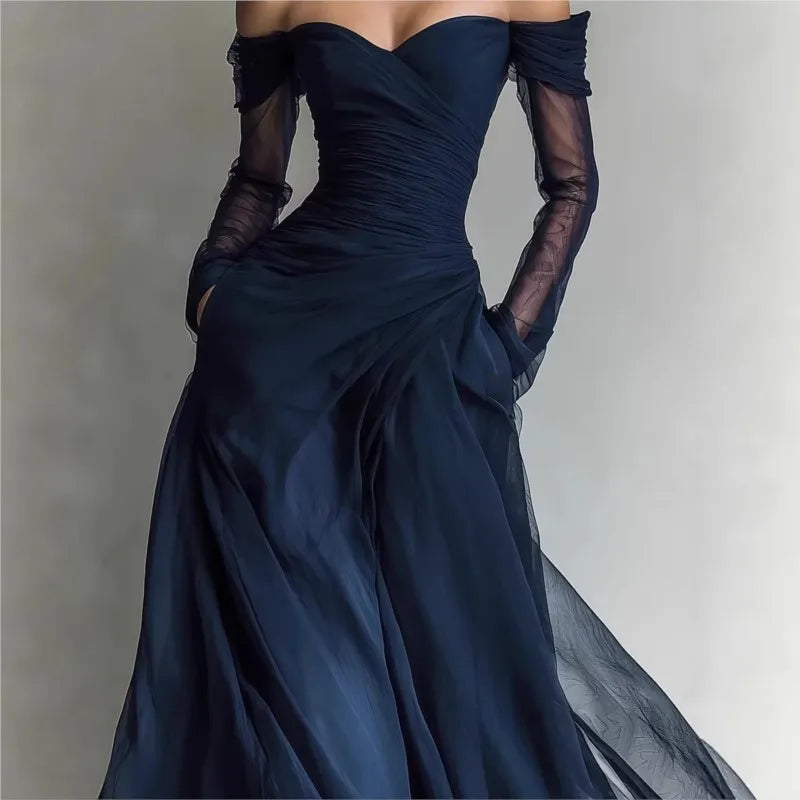Eleonora | Vestido Largo con Hombros Descubiertos e Insertos de Malla