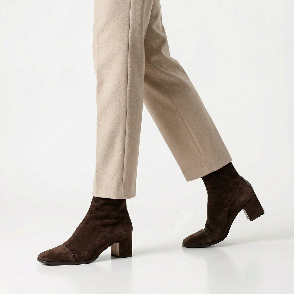 Ava | Botas Elegantes con Tacón