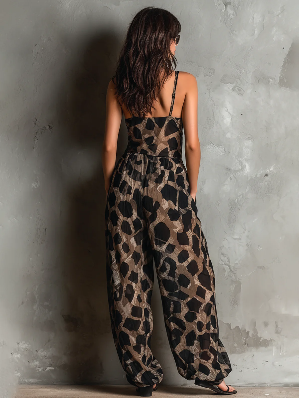 Leire | Mono halter fluido con estampado en contraste