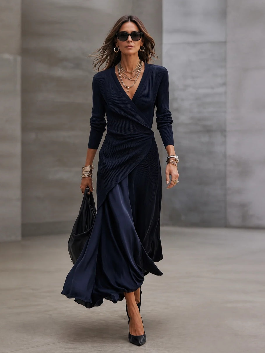 Tamara | Vestido Largo Cruzado con Falda de Satín, Azul Marino