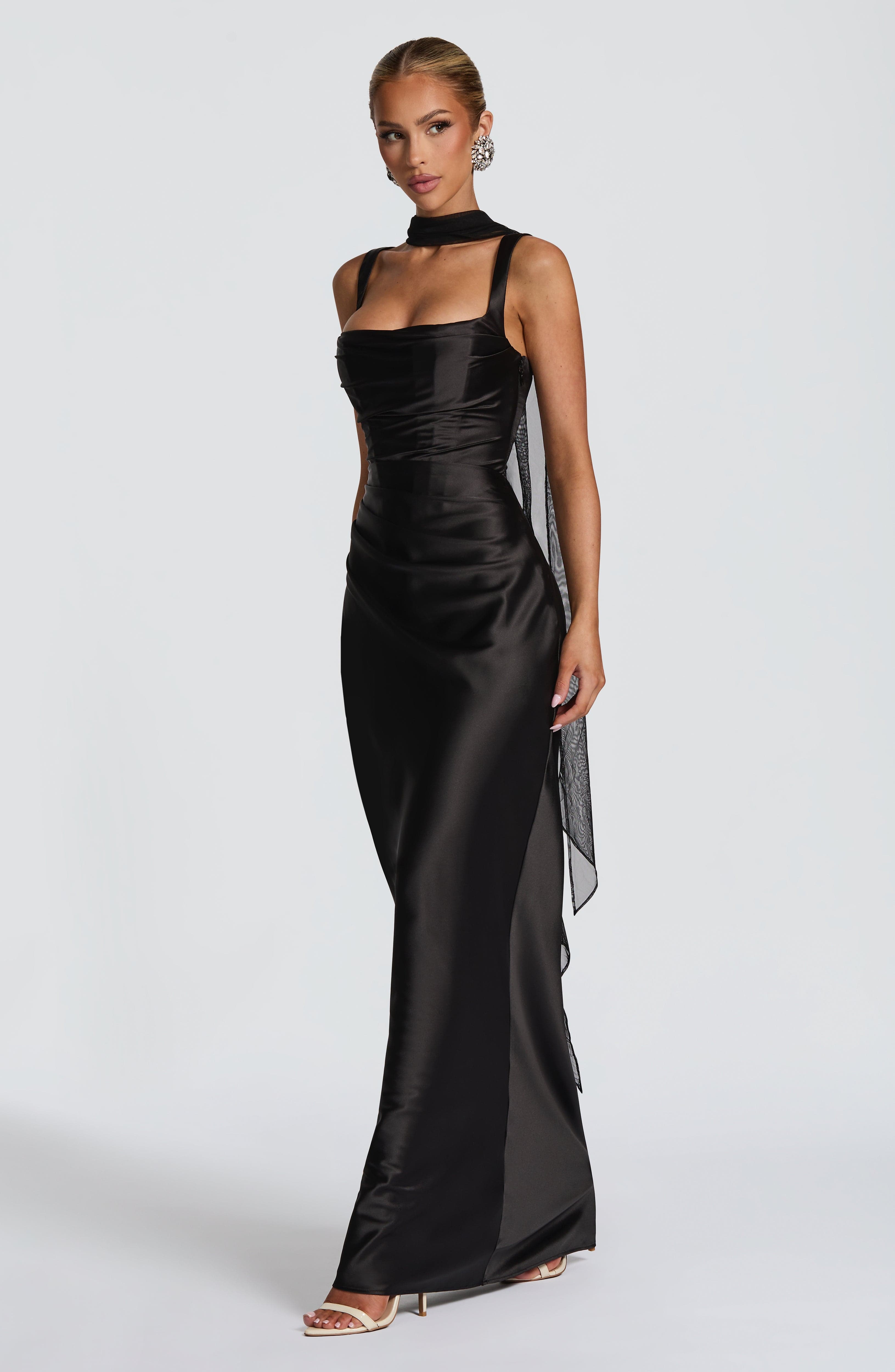 Vestido Naeti™ | Maxi Satinado Escote Cuadrado - Best Seller