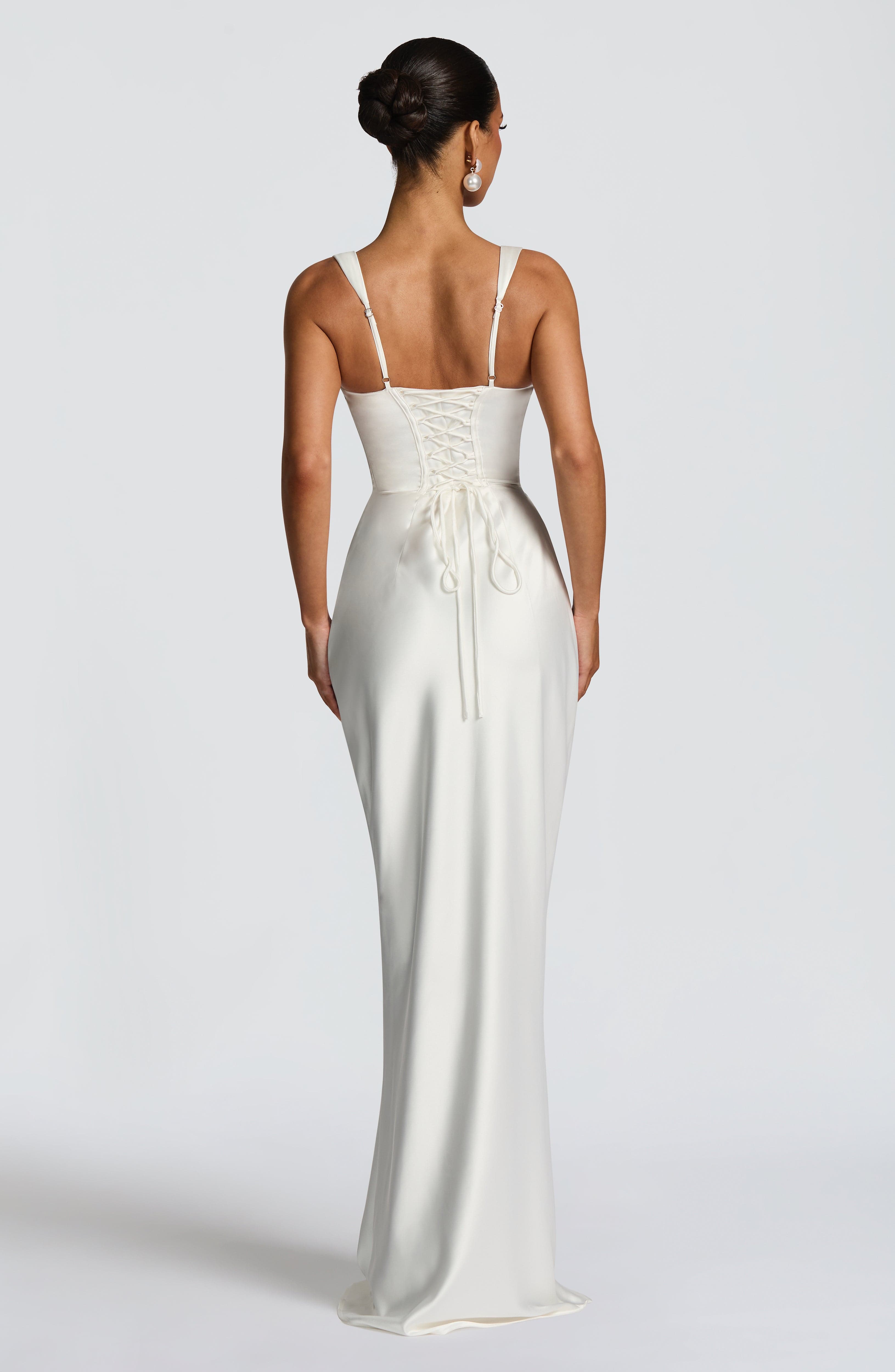 Vestido Naeti™ | Maxi Satinado Escote Cuadrado - Best Seller