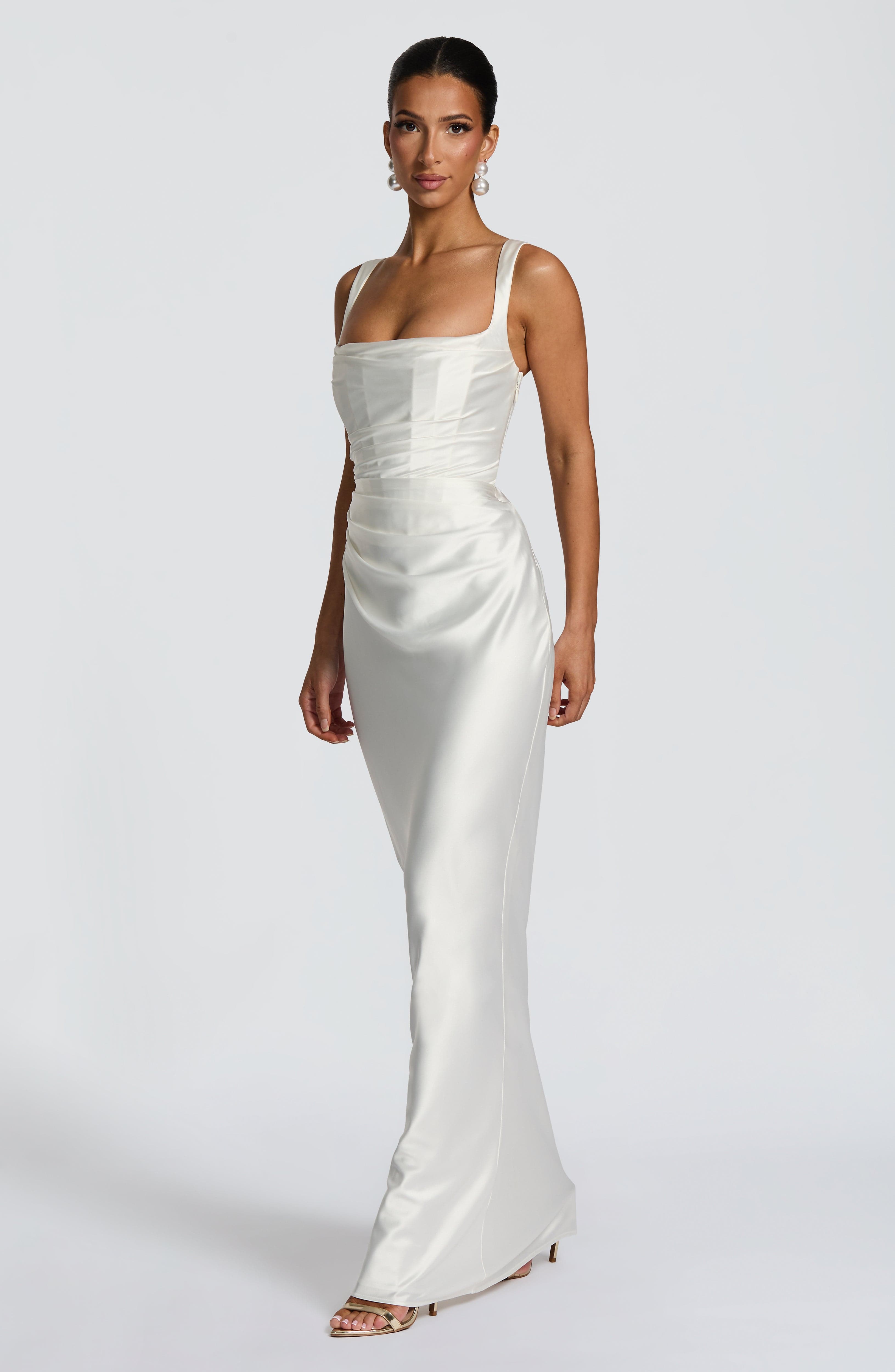 Vestido Naeti™ | Maxi Satinado Escote Cuadrado - Best Seller