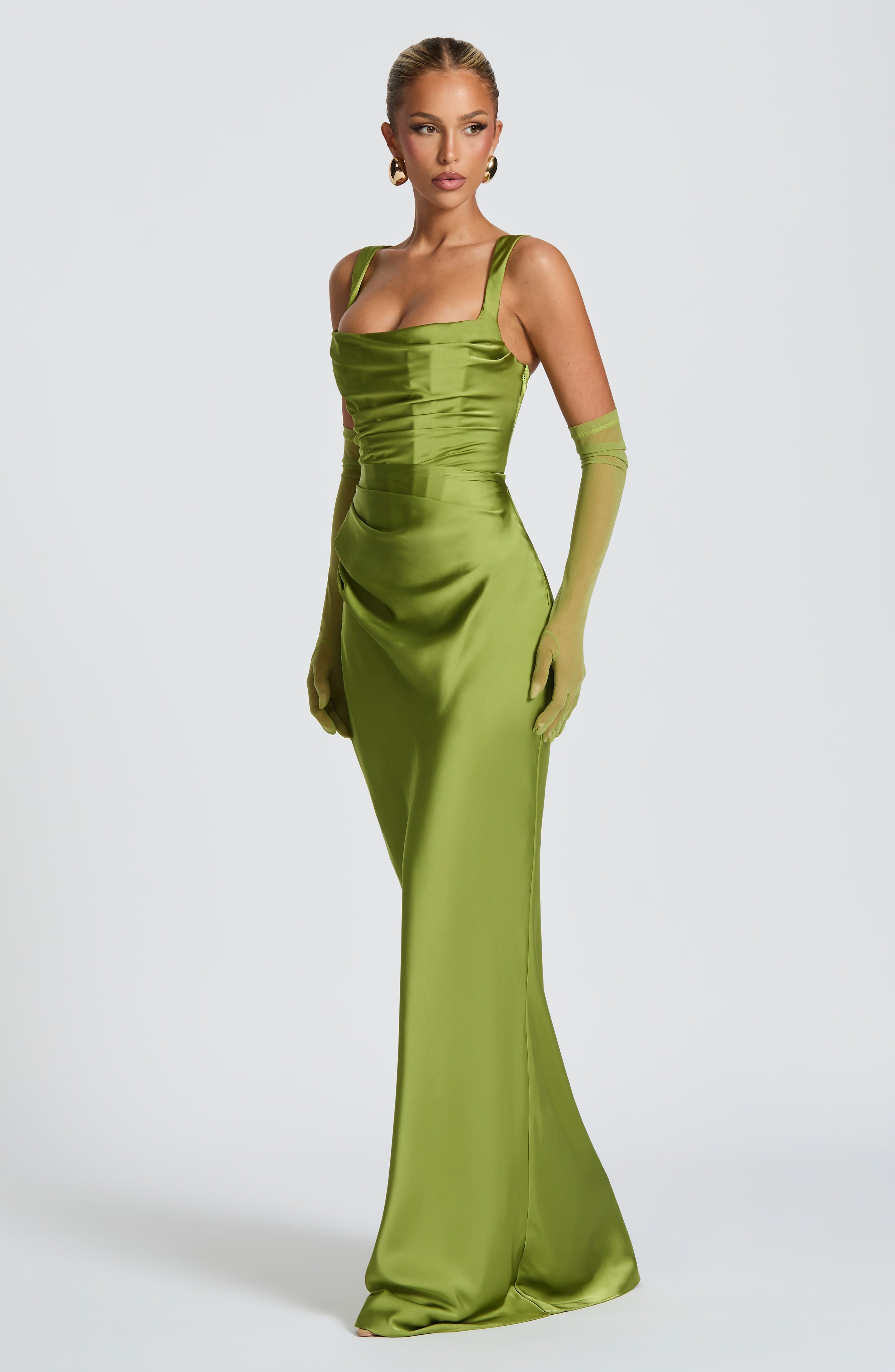 Vestido Naeti™ | Maxi Satinado Escote Cuadrado - Best Seller