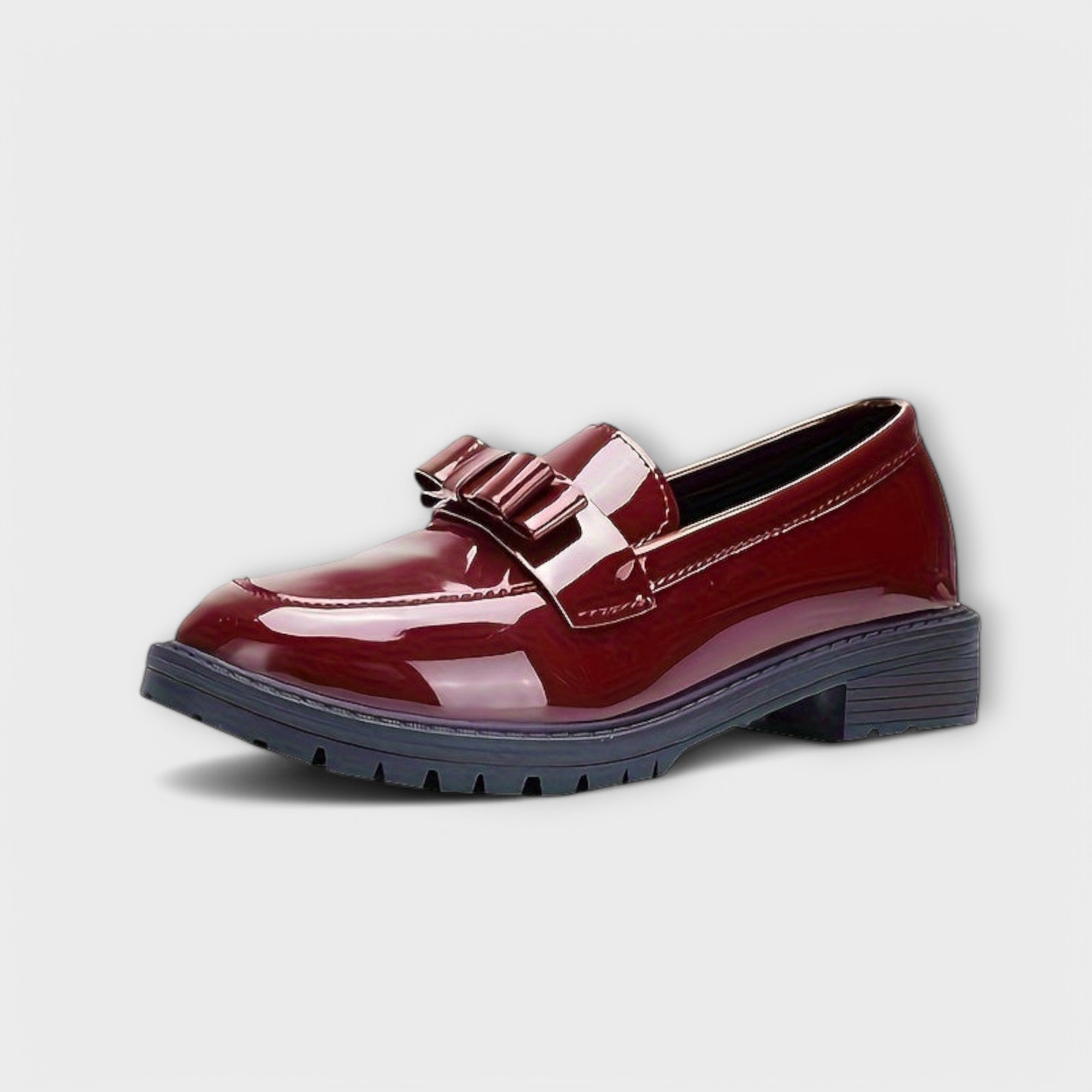 Blanca™ - Mocasines negros de charol con lazo