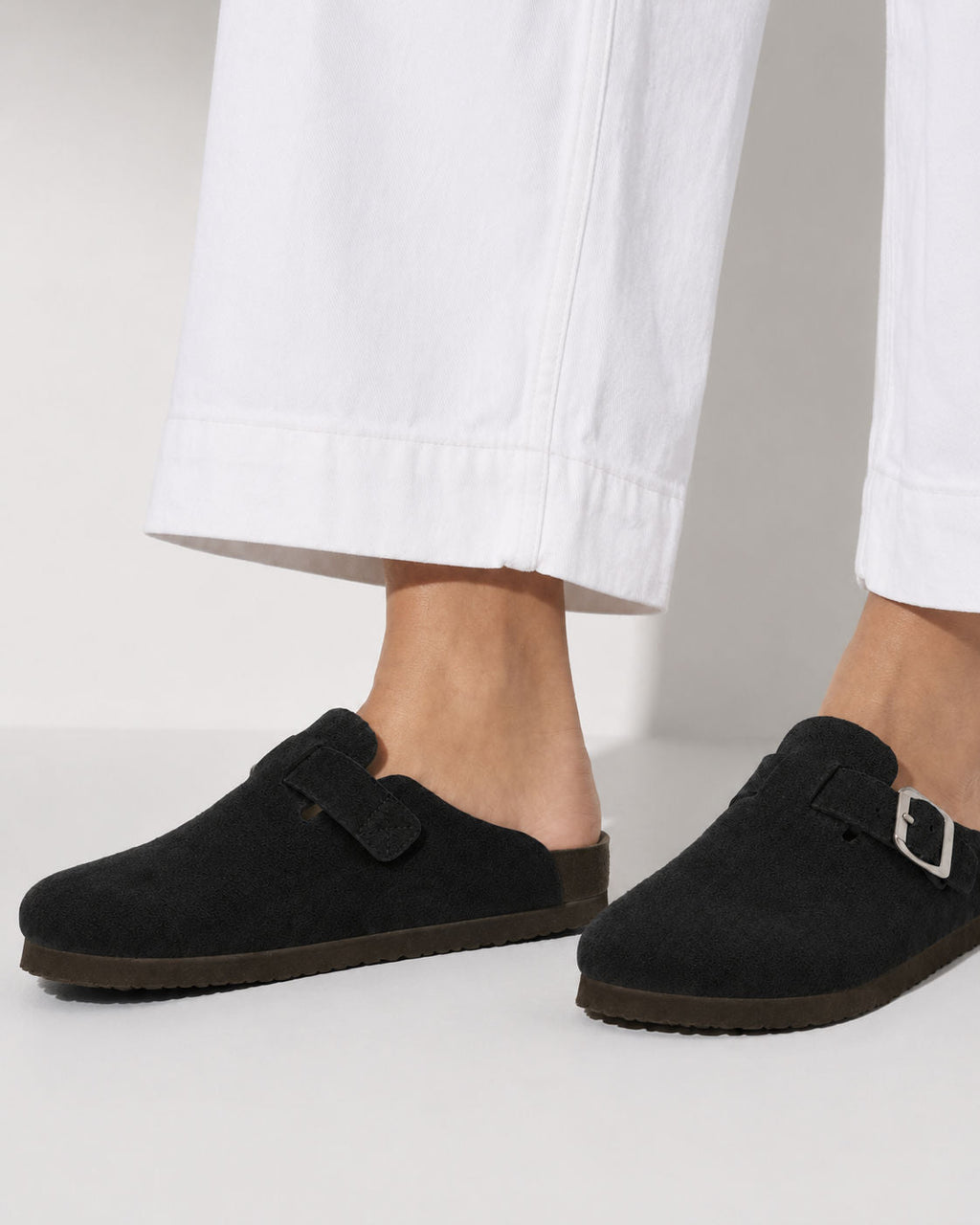 KASSEL™ | Zuecos de Ante con Plantilla Suave Premium