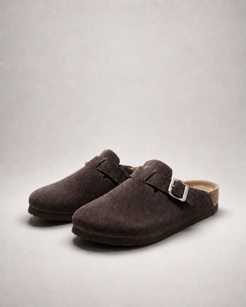 KASSEL™ | Zuecos de Ante con Plantilla Suave Premium