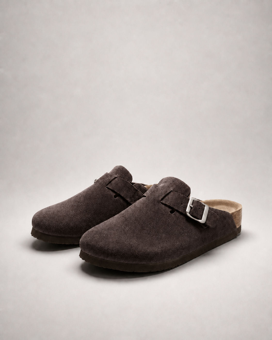 KASSEL™ | Zuecos de Ante con Plantilla Suave Premium