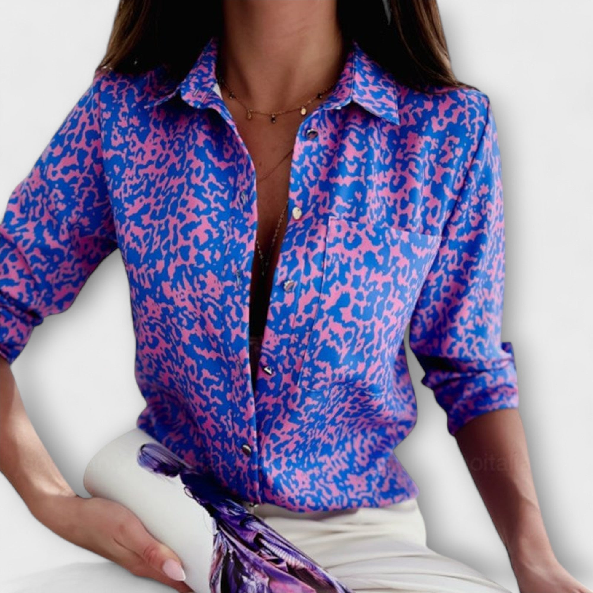 Romina - Blusa de gola clásica